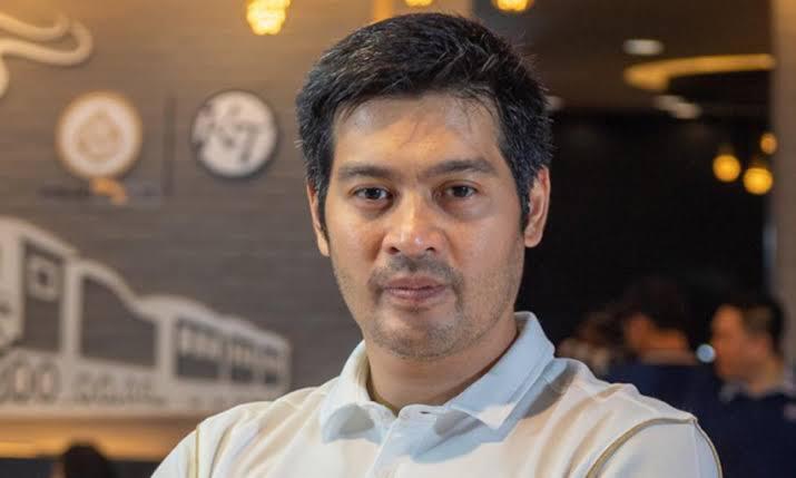 “ต๊อด ปิติ ภิรมย์ภักดี” ส่งโพสต์เตือนสติ “รักกันไว้เถิด เราเกิดร่วมเเดนไทย”