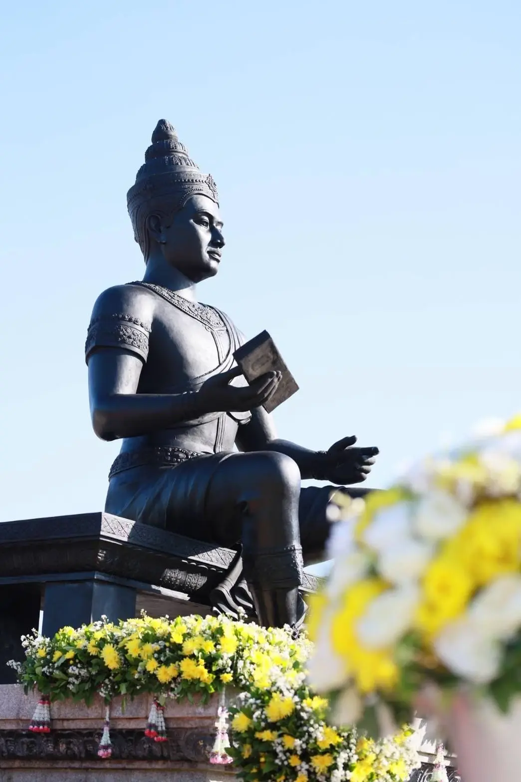 "สุโขทัย"เริ่มแล้วประเพณีลอยกระทง เผาเทียน เล่นไฟ วิถีใหม่