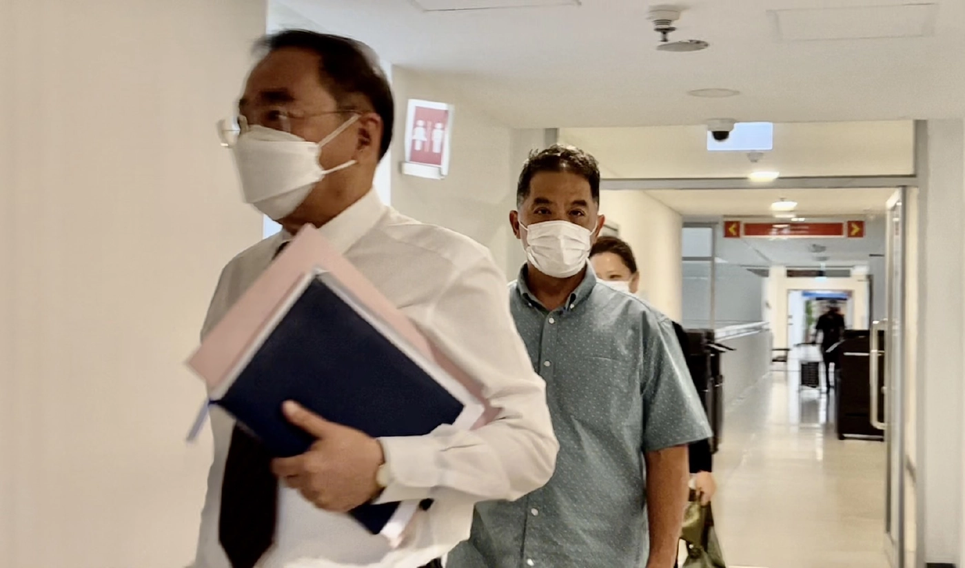 &quot;ฮาร์ท&quot; เข้าพบ ปอท.ตามหมายเรียก ม.112-พ.ร.บ.คอมพิวเตอร์