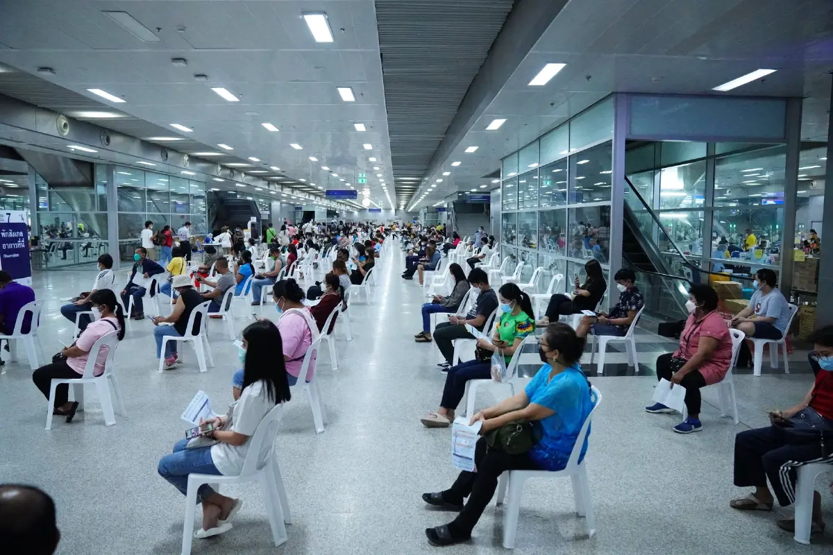 บางซื่อ ประกาศปรับเปลี่ยนชนิดวัคซีนหลัก ที่ให้บริการ เป็น Pfizer /  Moderna