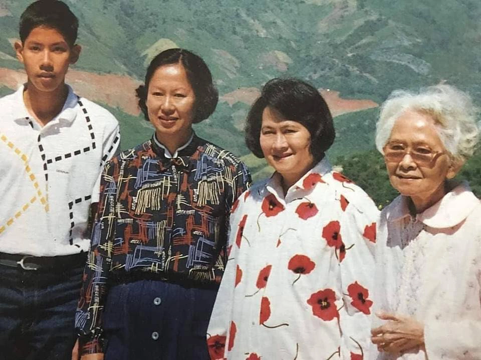 ๑๑ พฤศจิกายน ๒๕๖๔ เนื่องในวันคล้ายวันเกิดท่านผู้หญิงทัศนาวลัย ศรสงคราม