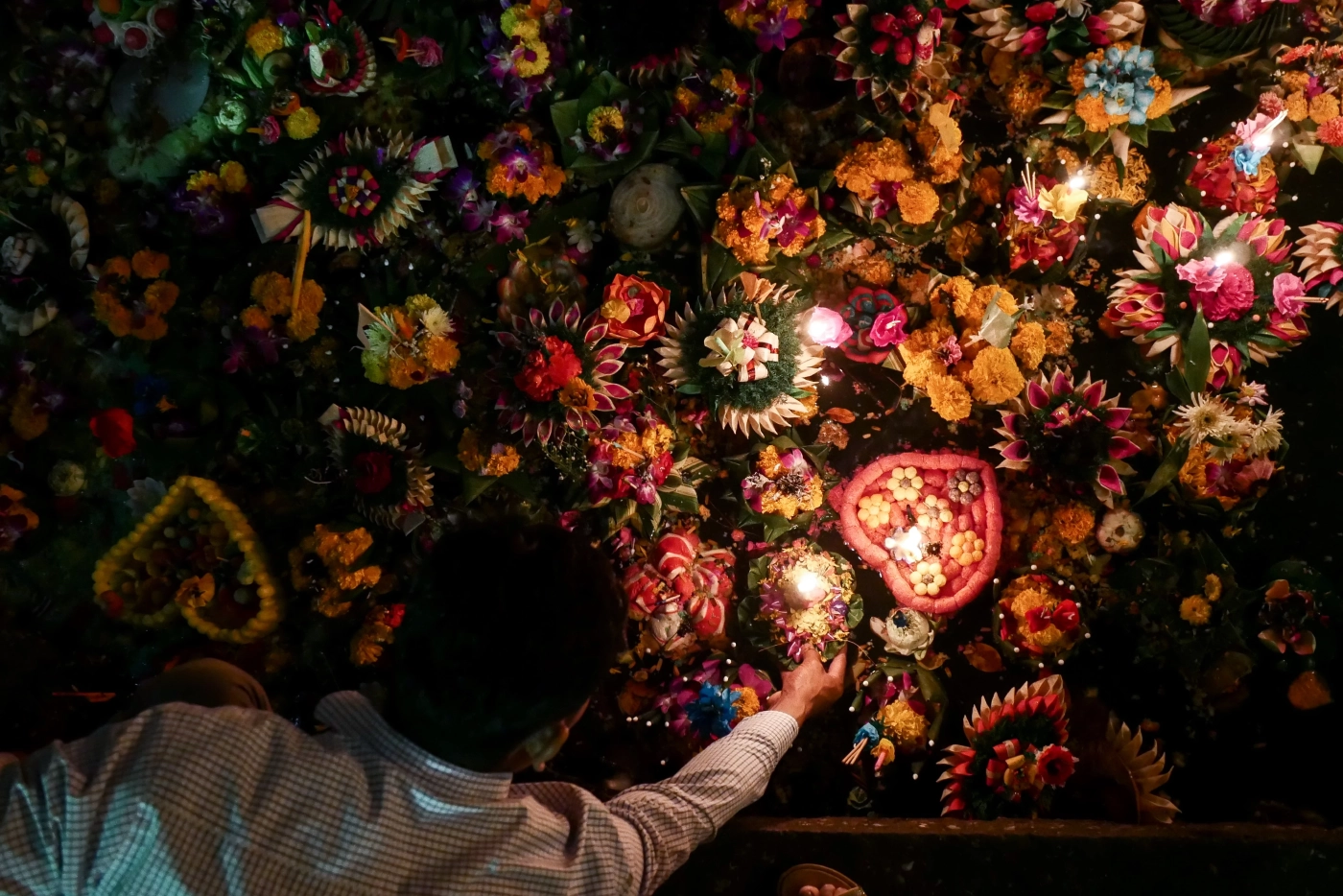 เปิดตำนานเพลงรำวงลอยกระทง โอ้โห !! ใช้เวลาแต่งใส่ทำนองแค่ 30 นาที