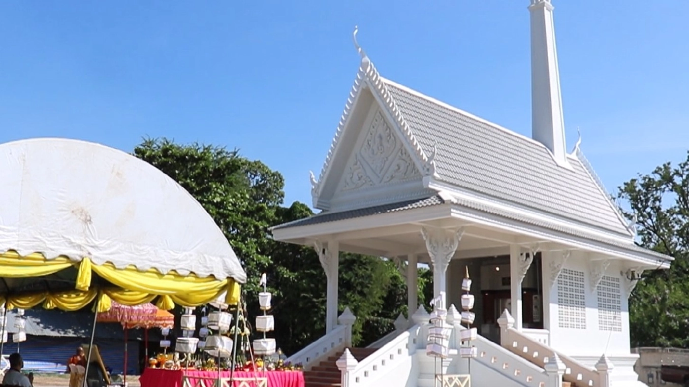 ถวายโบสถ์ ศาลาการเปรียญ เมรุ ให้วัดสุสานถูกน้ำลำตะคองไหลท่วมซ้ำซาก