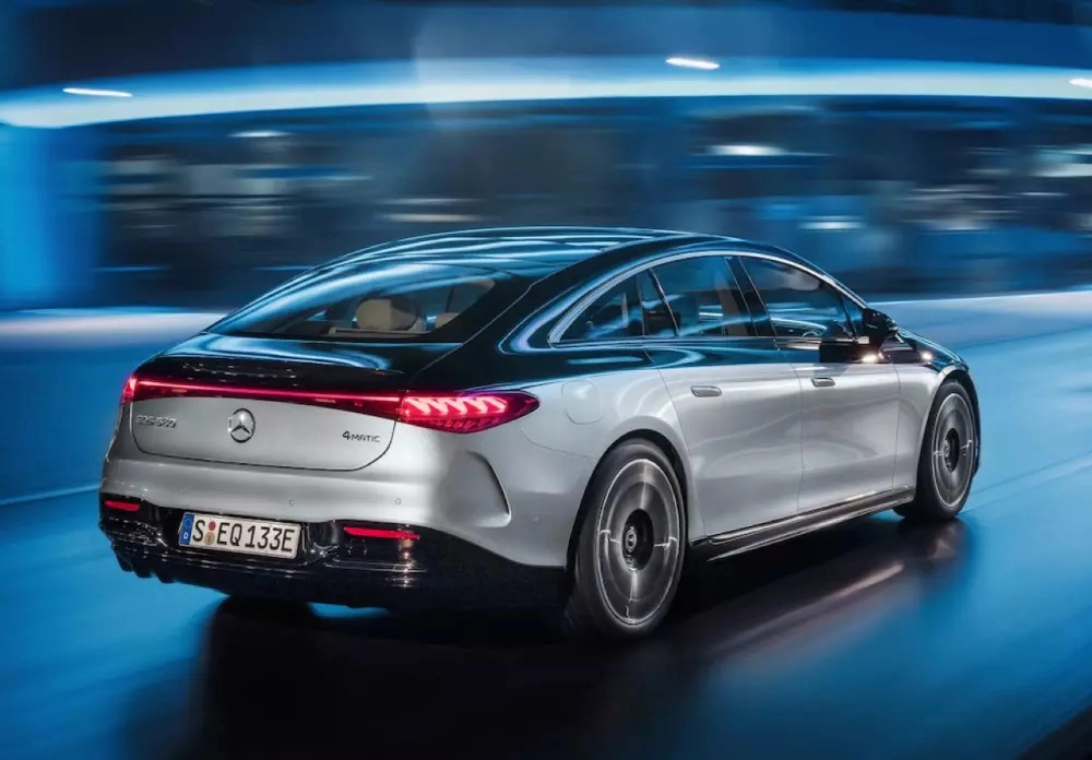 MERCEDES-BENZ ชูเรือธงพลังงานไฟฟ้า NEW EQS 2022 เจอกันแน่!!