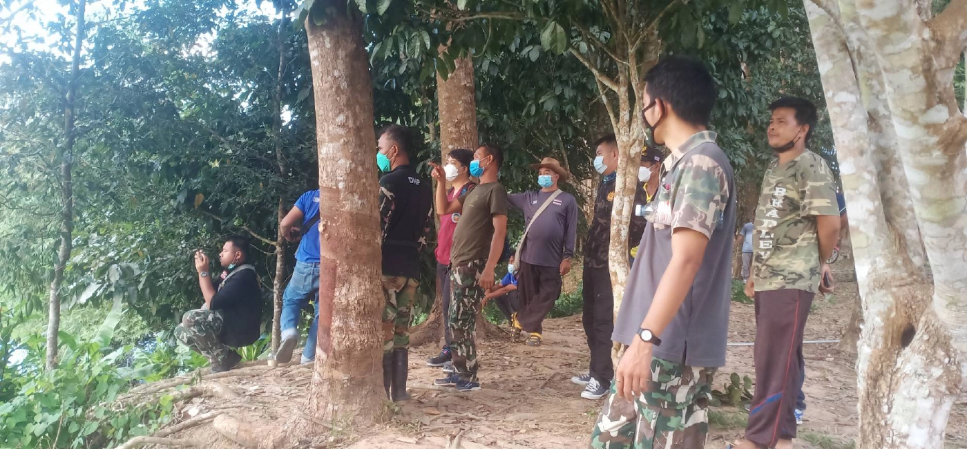 สลด! ช้างป่าทำร้ายนักข่าวเสียชีวิตขณะติดตาม จนท.เข้าทำการช่วยเหลือ