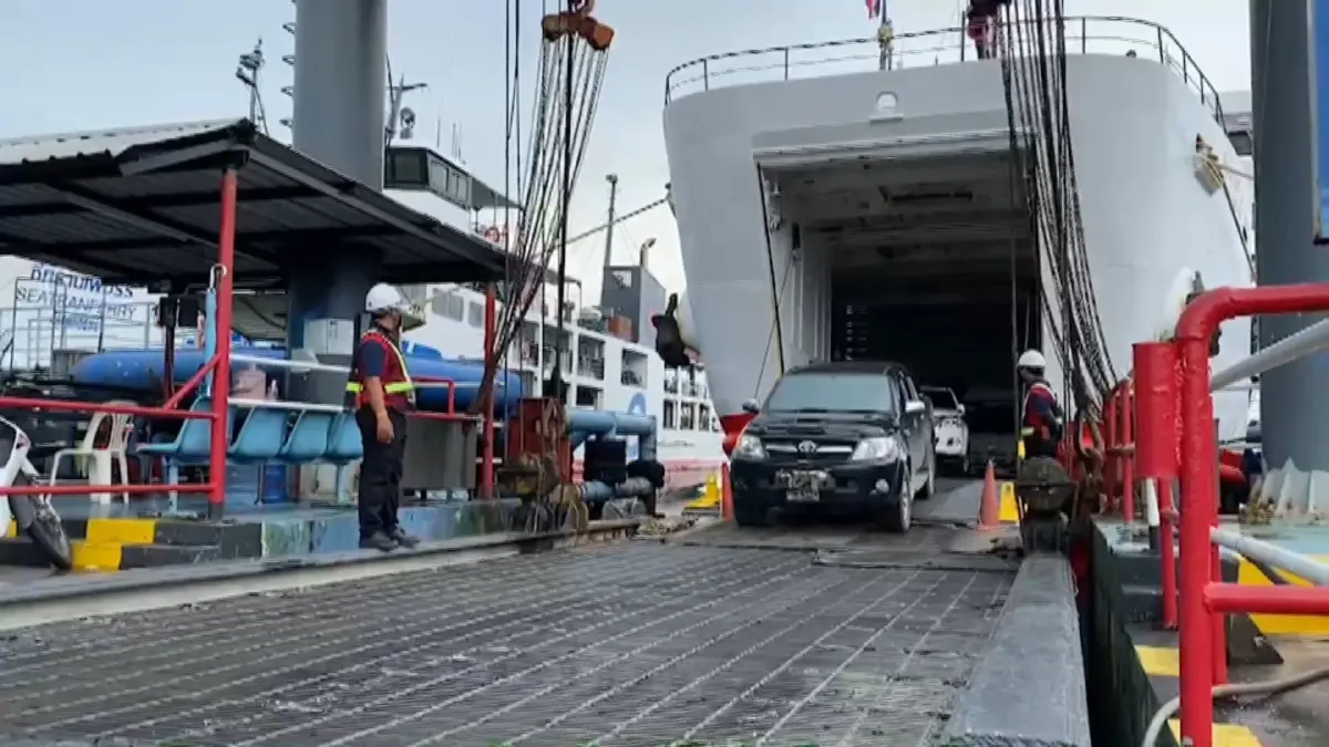 เรือเฟอร์รี่เกาะสมุย กลับมาเปิดบริการปกติแล้ว