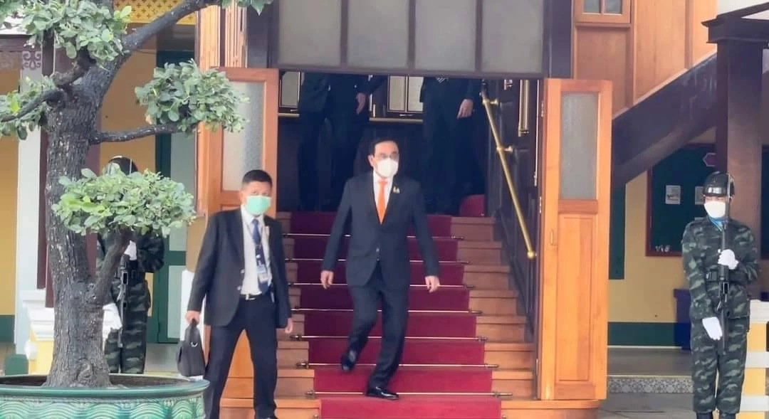 "บิ๊กตู่" ให้กำลังใจ "ลิซ่า" ติดโควิด-19 ย้ำเป็นคนไทยต้องให้กำลังใจกัน"