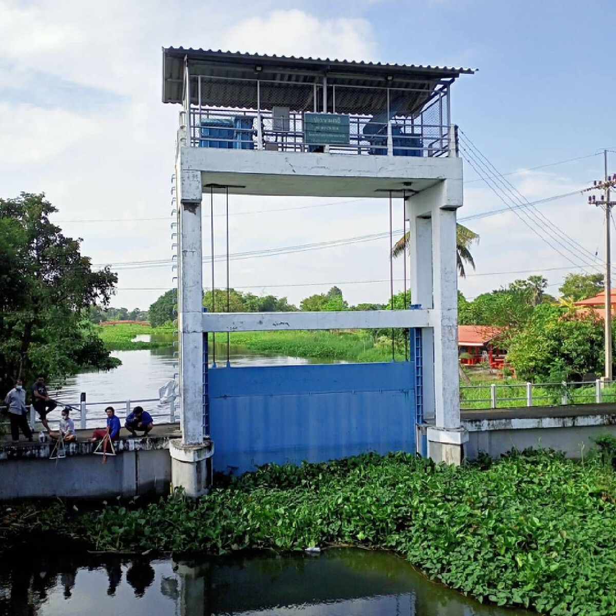 ปทุมธานี น้ำเพิ่มขึ้นวันละ 10ซม. หลังระบายน้ำ