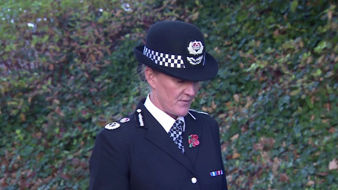 แท็กซี่ระเบิดหน้า รพ.หญิงเมืองลิเวอร์พูล คาดก่อการร้าย