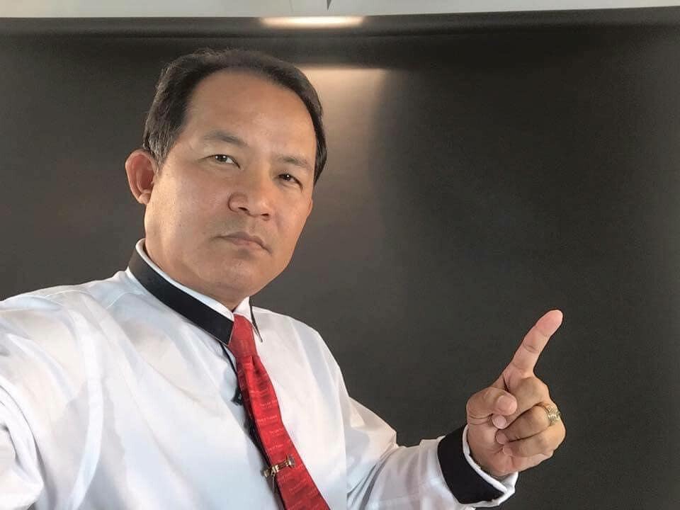 นายศรีสุวรรณ จรรยา เลขาธิการสมาคมองค์การพิทักษ์รัฐธรรมนูญไทย  
