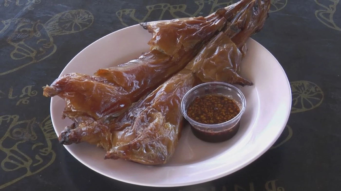 ‘หนูนาอบโอ่ง‘  สร้างรายได้ทำเงินวันละ 3 พันบาท