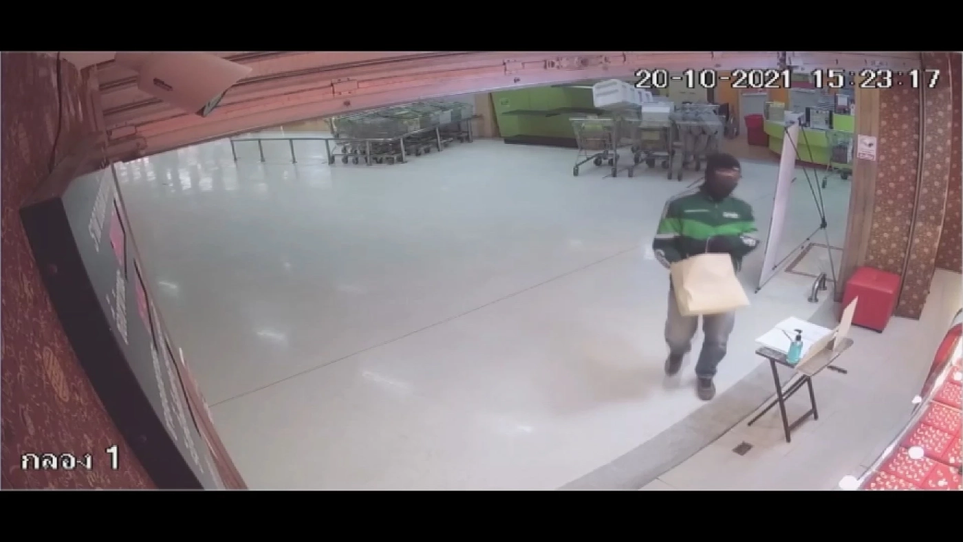 ตะลึง!! รวบ ไวยาวัจกรวัดเขาแก้ว จี้ชิงทองห้างดัง พ่วงข้อหาโกงเงินวัดอีกคดี