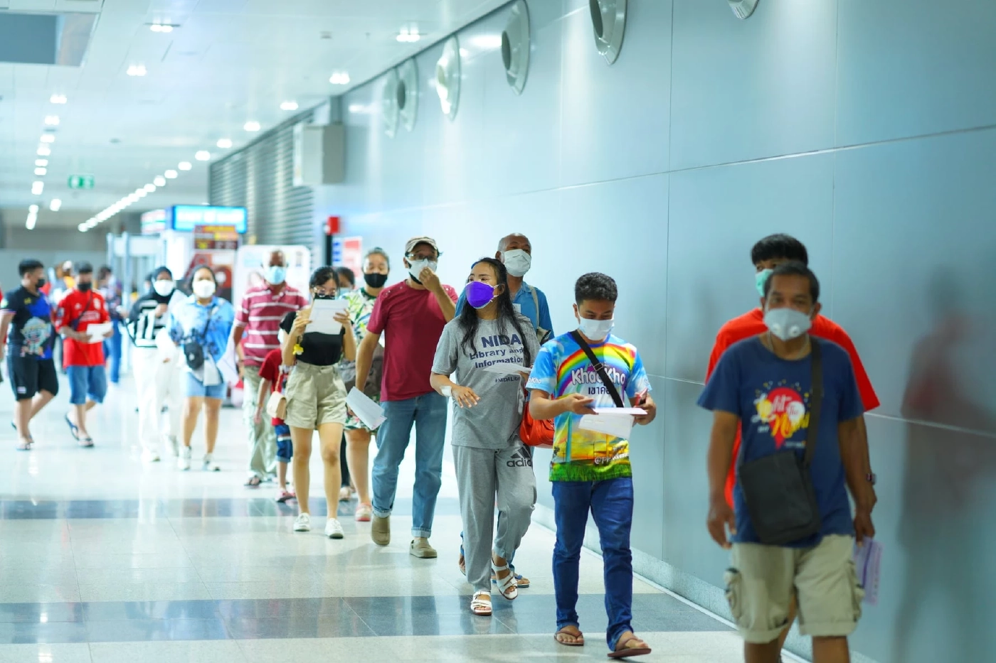 ศูนย์ฉีดวัคซีนบางซื่อแน่น หลังเปลี่ยนวัคซีนหลักเป็นโมเดอร์นา-ไฟเซอร์