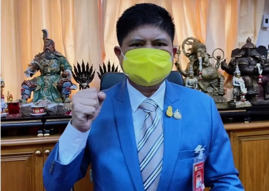 นายเสกสกล อัตถาวงศ์ ผู้ช่วยรัฐมนตรีประจำนายกรัฐมนตรี