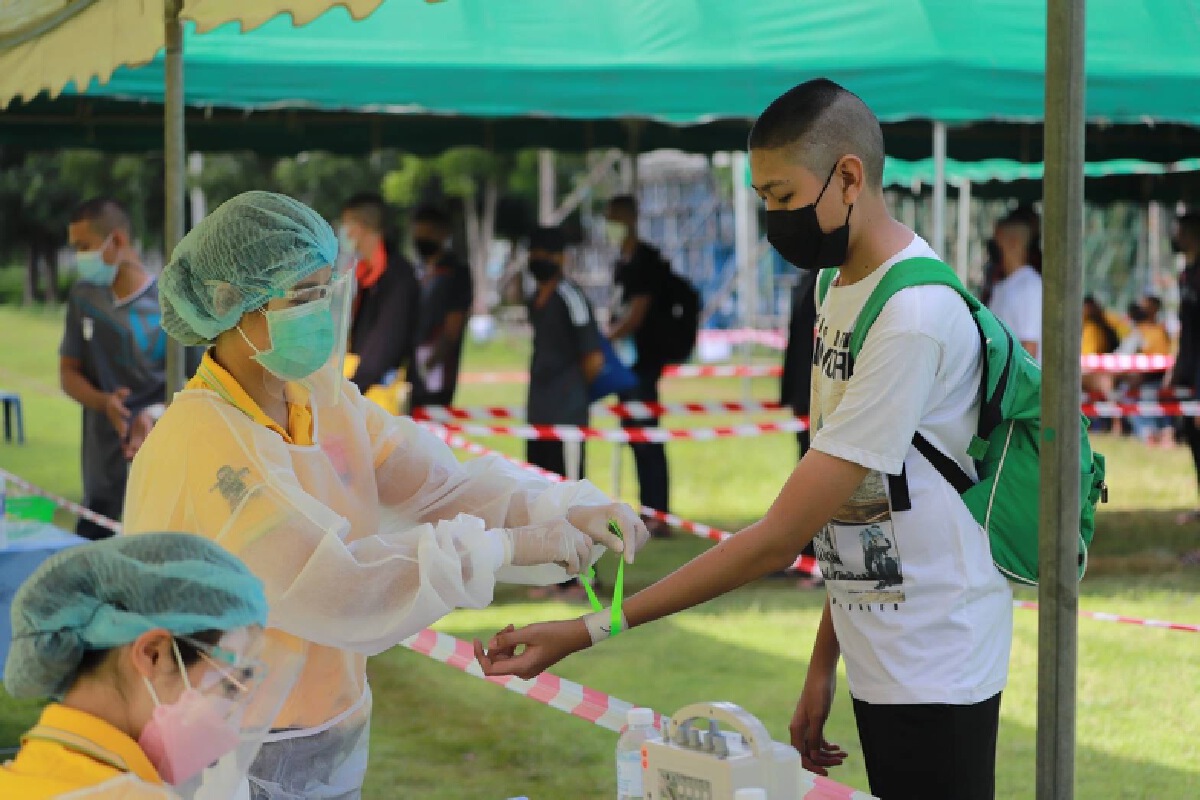 มทบ.32ลำปาง เข้มคัดกรองโควิดทหารเกณฑ์ผลัดใหม่