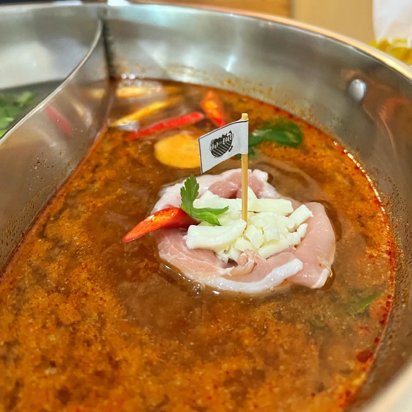 โซเชียลแห่แชร์ "กระทงมิติใหม่" ในหม้อชาบู ลอยได้อร่อยด้วย