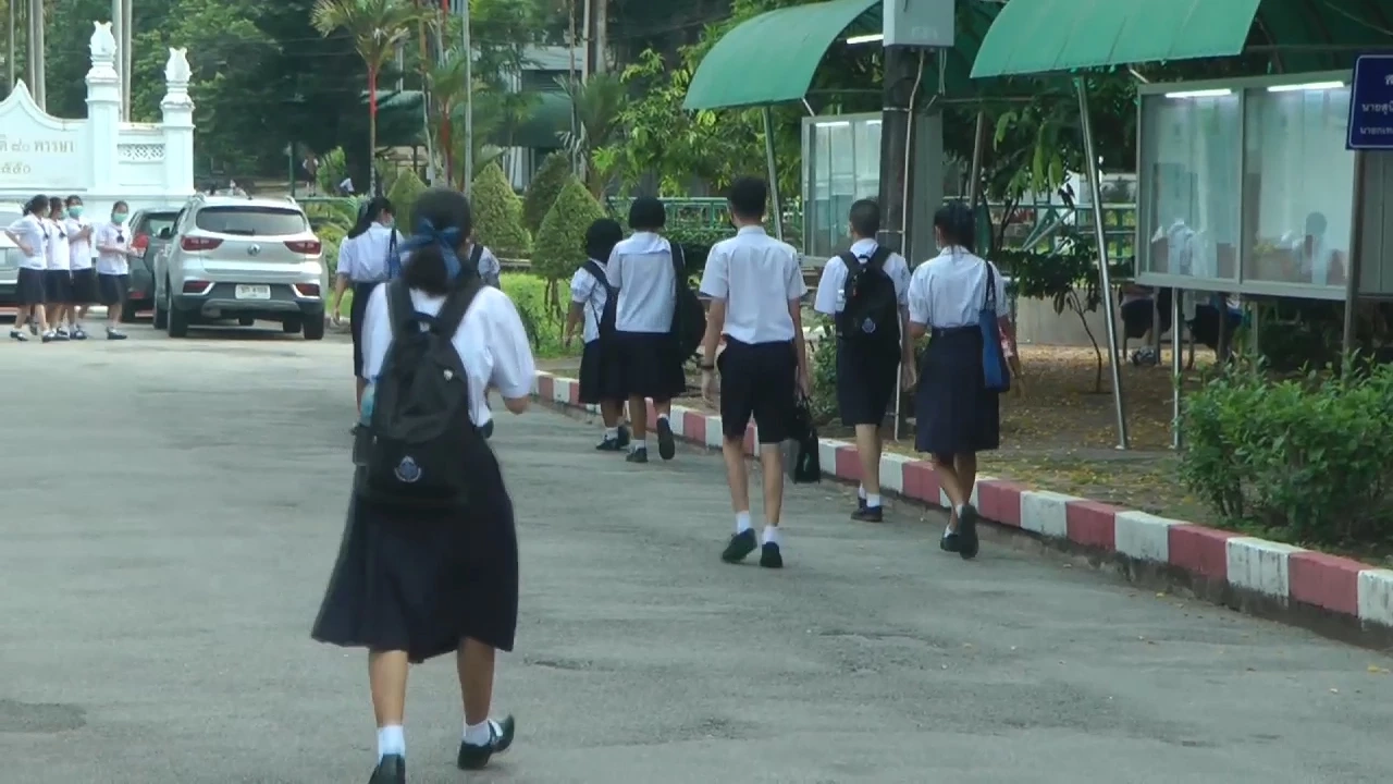 เตรียมหารือกศจ.สอบปมครูแชทฉาวกับนักเรียน