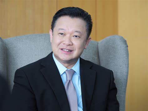 นายยุทธศักดิ์ สุภสร ผู้ว่าการการท่องเที่ยวแห่งประเทศไทย (ททท.)