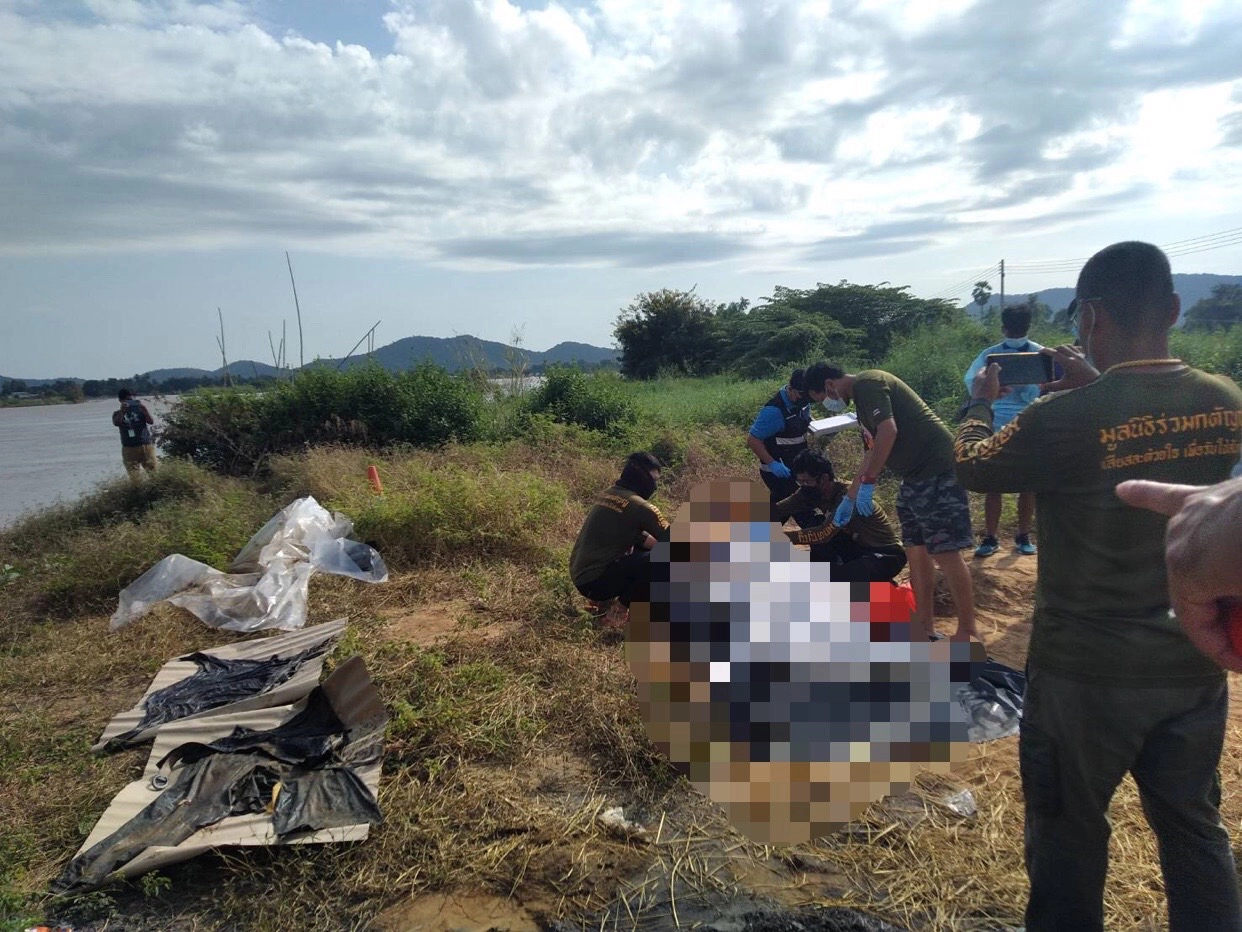 แม่ติดใจจุดลูกชายขับรถตกแม่น้ำ เปิดช่องไว้ทำไมไม่มีแนวกั้น 