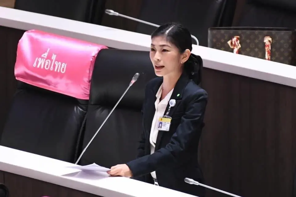 “ส.ส.กุ้ง” เพื่อไทยเชียงใหม่ โพสต์จี้ “ลุงตู่” รับผิดชอบม็อบถูกยิง