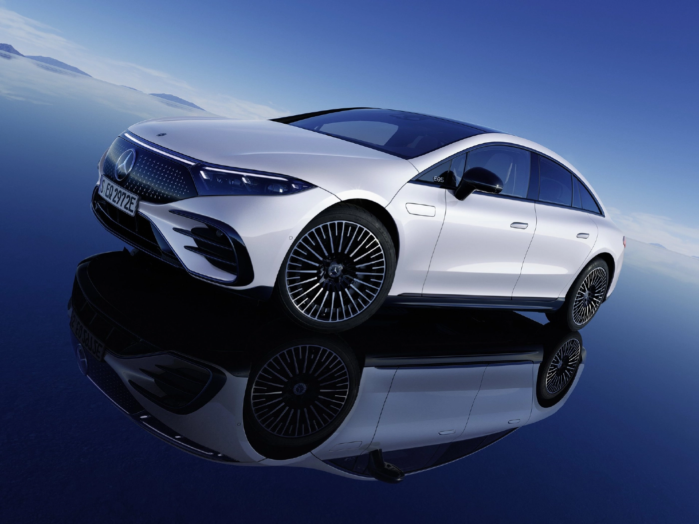 MERCEDES-BENZ ชูเรือธงพลังงานไฟฟ้า NEW EQS 2022 เจอกันแน่!!