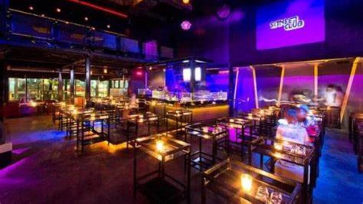 อ.ไข่ มาลีฮวนน่า บุกทำเนียบขอ "บิ๊กตู่" เปิดผับบาร์เร็วขึ้น