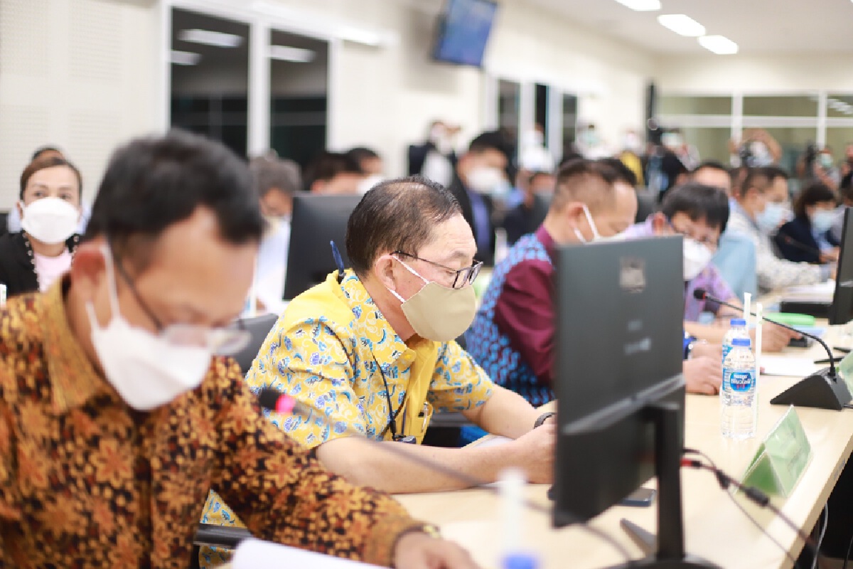 “จุรินทร์ ออนทัวร์พังงา” เคาะ 17 โครงการสำคัญ 6 จังหวัดอันดามัน