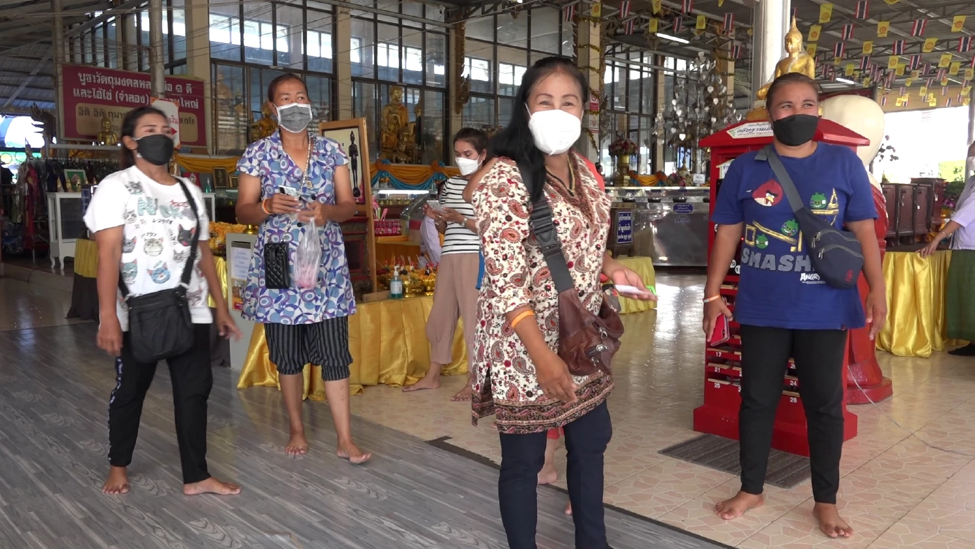 ไอ้ไข่วัดดอนใหญ่ให้โชค ชาวบ้านถูกรางวัลที่ 1 และที่ 5