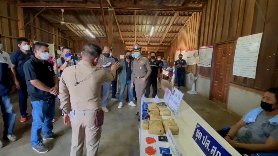 จับเจ้าของไร่กาแฟ-ยึดยาบ้ารุ่นใหม่ "หัวเหว่ย"