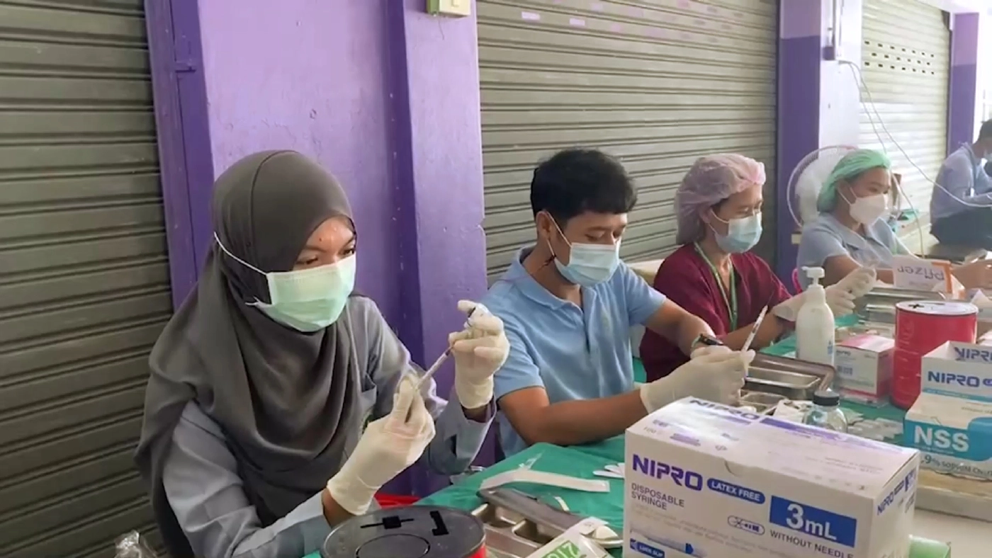 ฉีควัคซีนชิงทอง!!อำเภอเทพาเร่งแผนวัคซีนพลาดเป้า50%