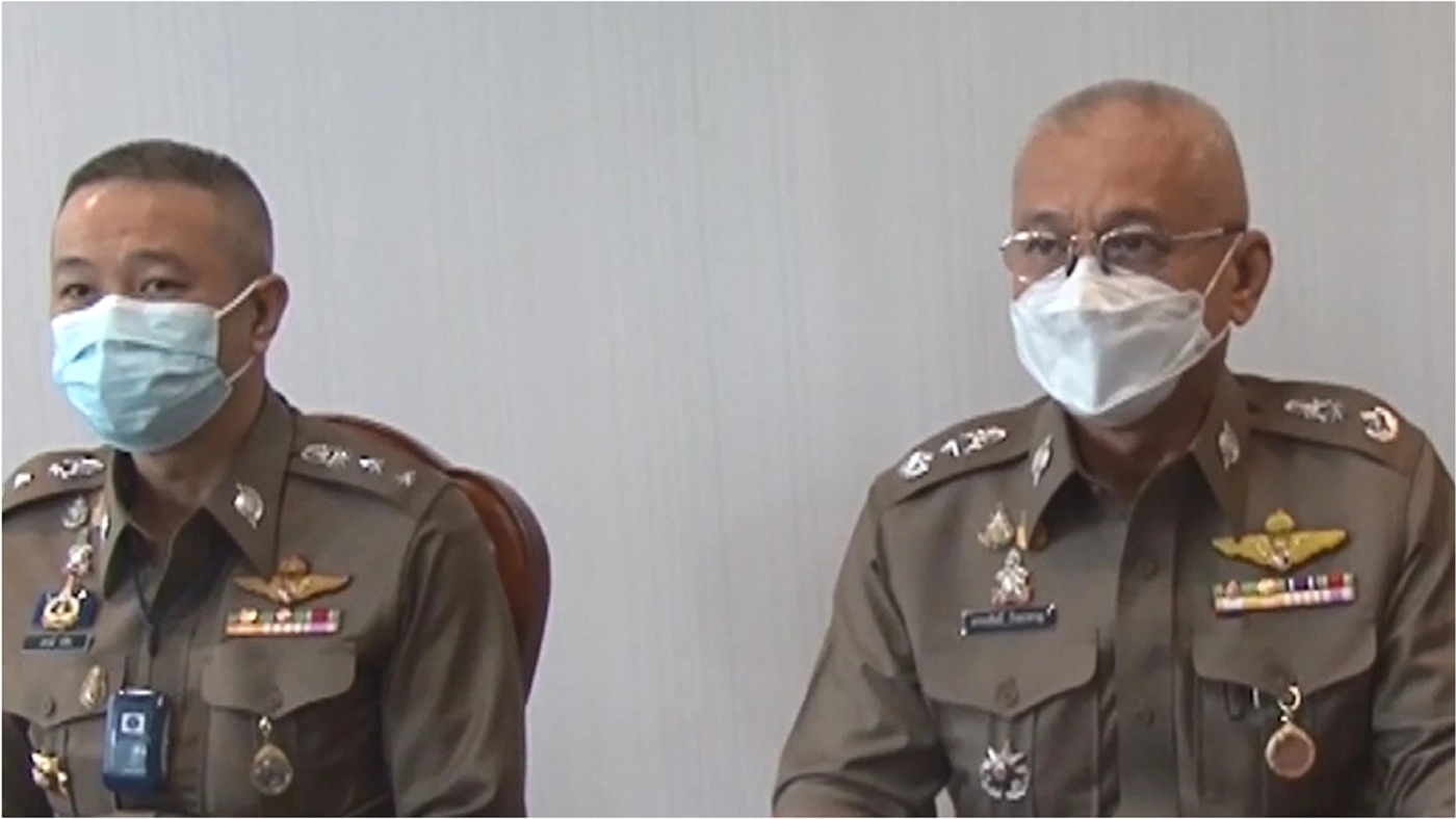 เข้ากรุ! สั่งย้ายดต.เตะเสยคางสาวสอง ตั้งข้อหาทำร้ายร่างกายพ่วงสอบวินัย