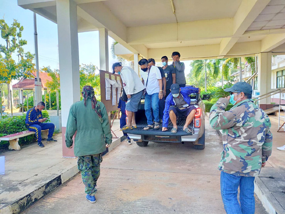 "วงแตก" ทหารร่วมปกครองรวบเซียนพนัน ฝ่าฝืนมาตรการป้องกันโควิด