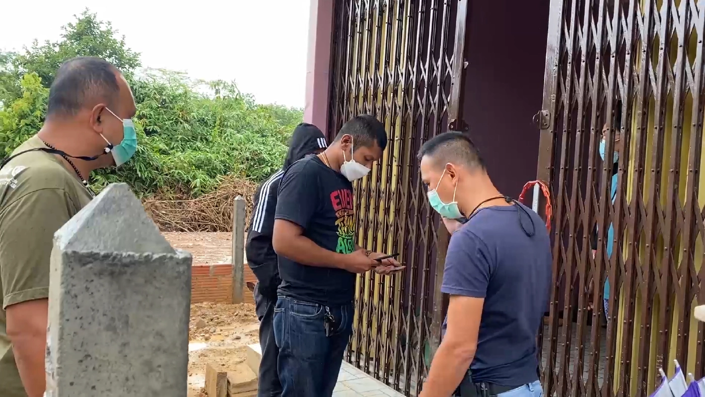 โอละพ่อ!!ตร.สอบปมพระสร้างบ้านอยู่กับสีกาเป็นพี่น้องกัน