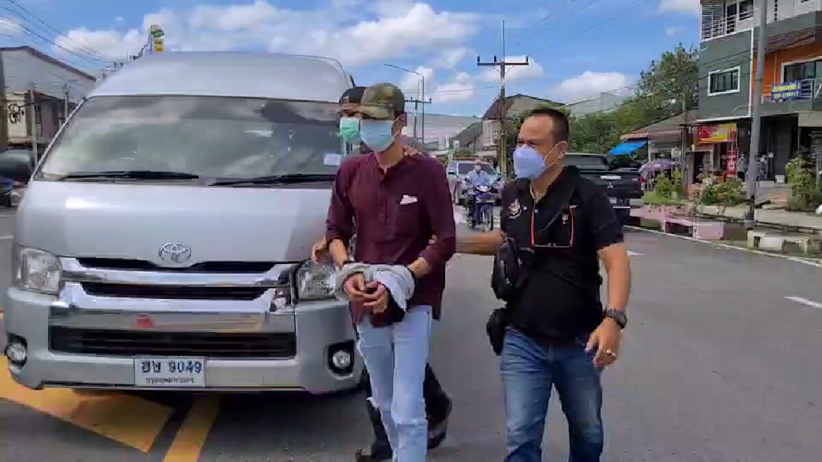 คุมตัวเพื่อนยิงเพื่อนทะลุรถเก๋งตายไปทำแผนฯ