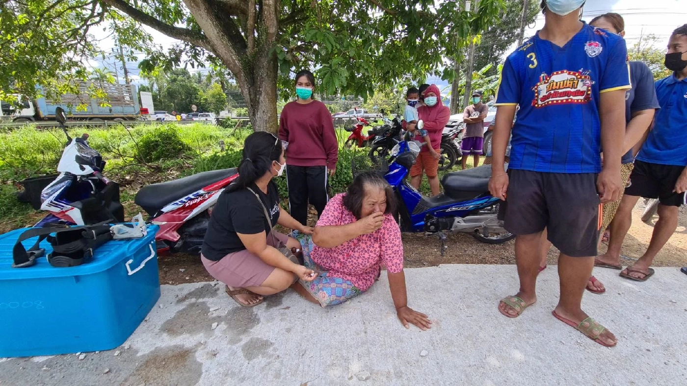 สลด! หนุ่มลงเก็บเหรียญในกระทง พลาดถูกดูดเข้าท่อระบายน้ำจมดับ