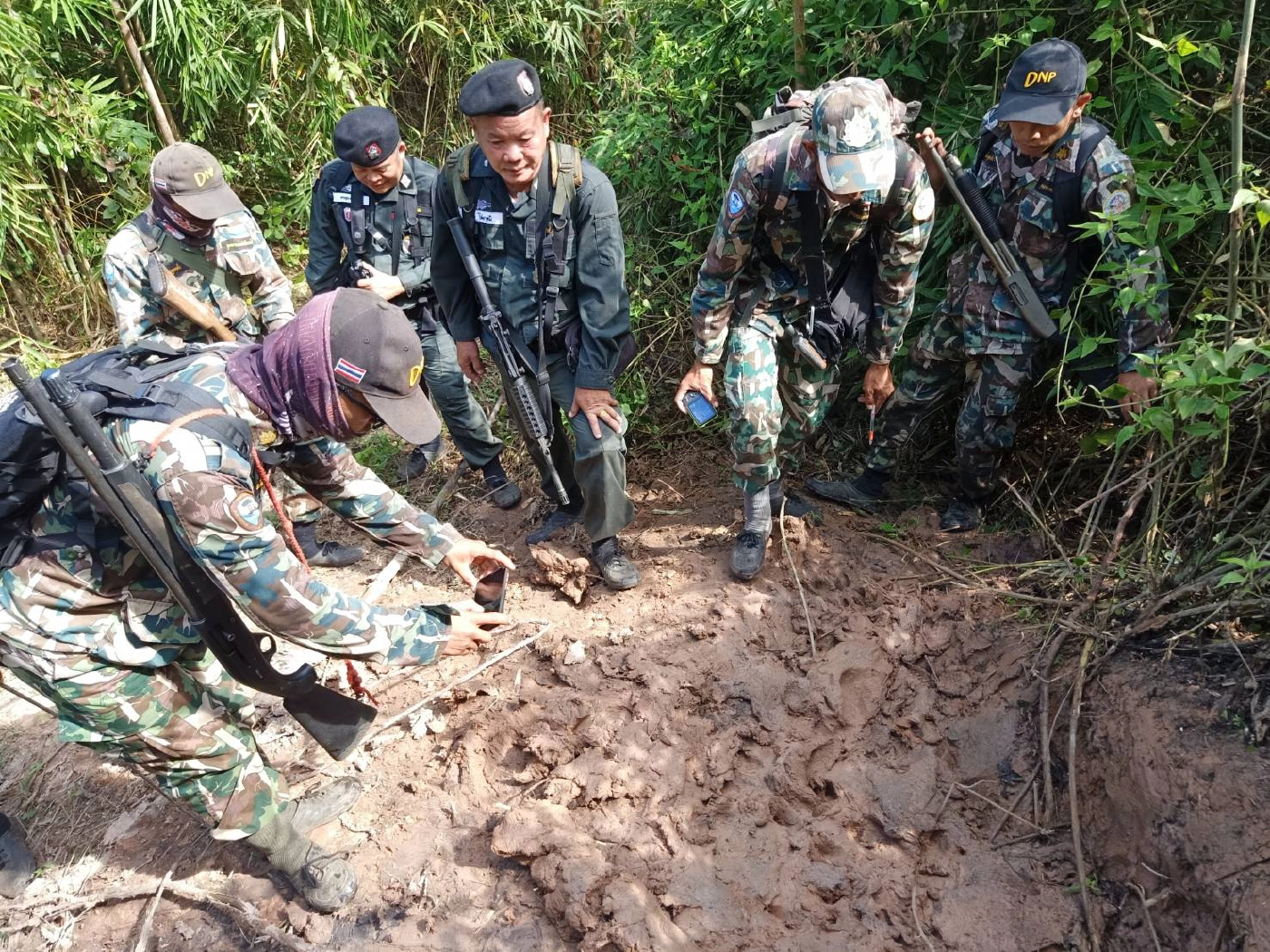 ตชด.-อช.แม่จริม ลาดตระเวนชายแดนไทย-ลาว สกัดโควิด-19