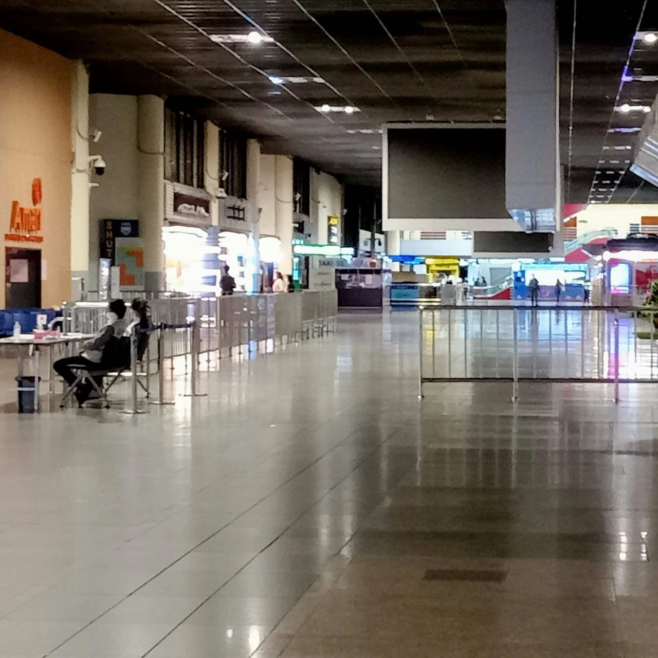 แท็กซี่สนามบินดอนเมืองพร้อมดูแลผู้โดยสาร