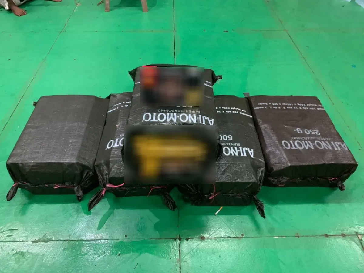 จับบุหรี่เถื่อน 2,500 ซอง กลางทะเลอันดามัน ขนจากเมียนมาส่งเข้าระนอง