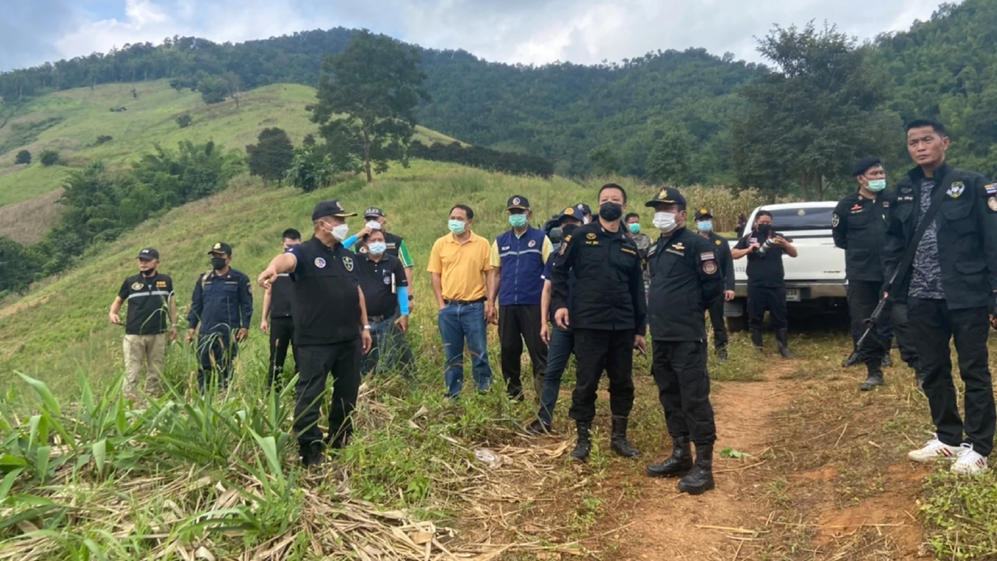 ทหาร สนธิกำลังป่าไม้-อุทยานฯ ลุยยึดคืนป่าดอยแม่สลองร้อยไร่