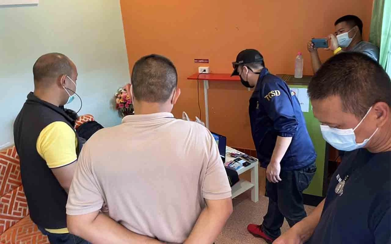 บุกจับเว็บพนันออนไลน์ เงินหมุนเวียนกว่า 100 ล.บ.ฐานลูกค้า 7 หมื่นราย