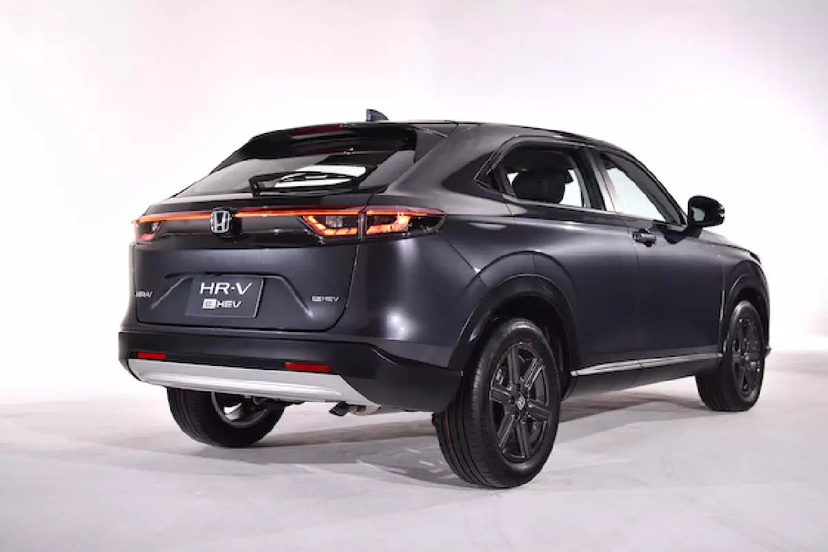 Honda HR-V 2022 ใหม่ หรูเกินห้ามใจ เปิดตัว 19 พ.ย.นี้ ราคาเริ่มต้นต่ำกว่าล้าน