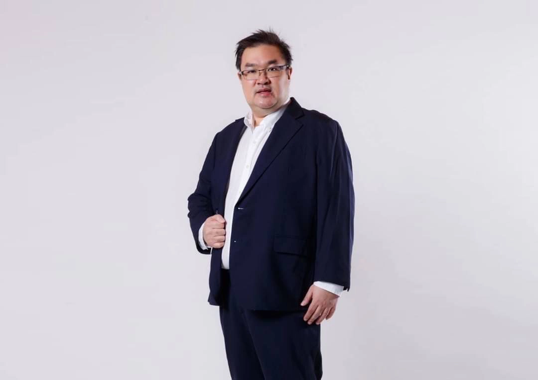 นายรวินทร์ บุญญานุสาสน์