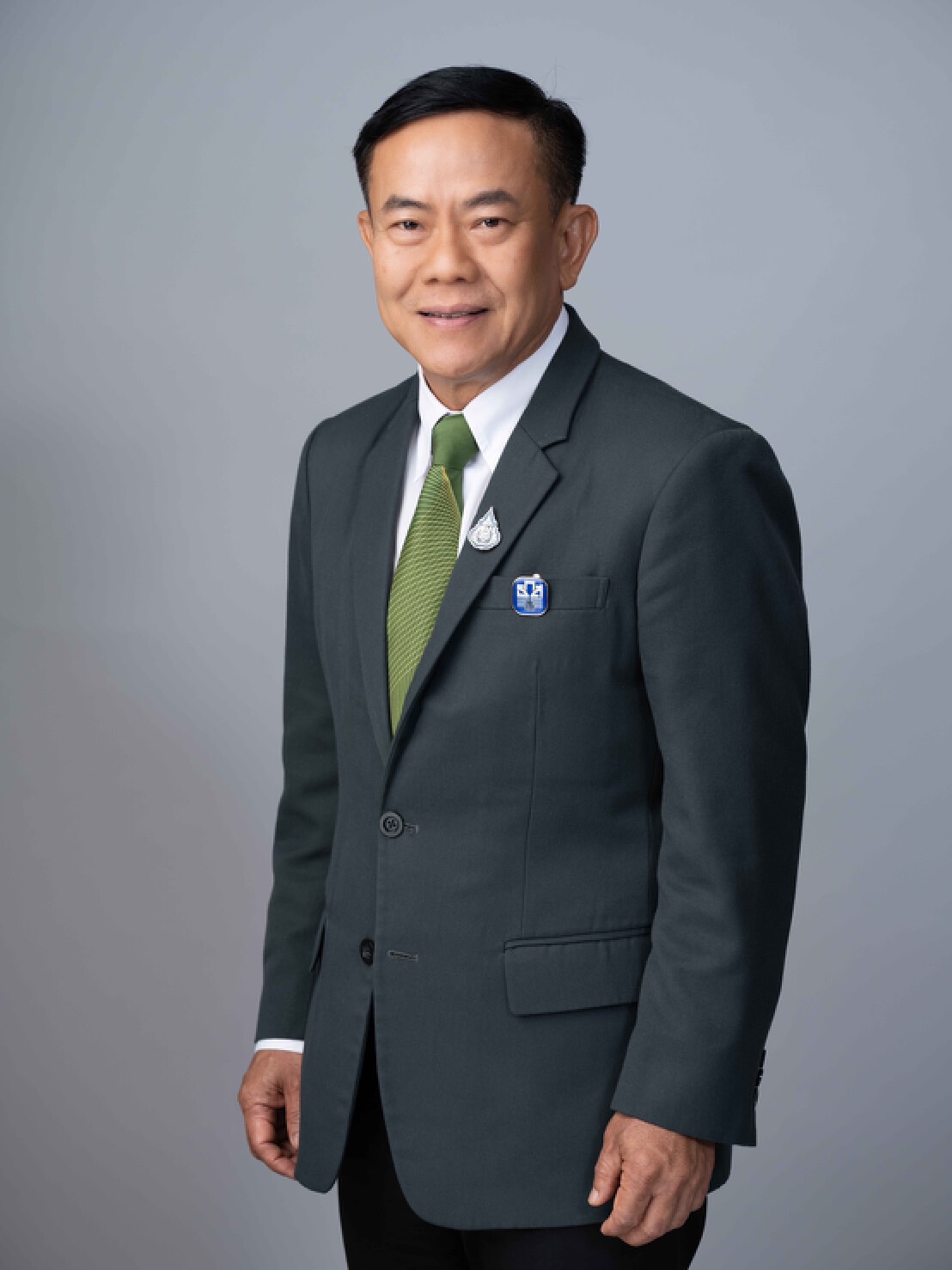 สมเกียรติ กิมาวหา รองผู้จัดการธนาคารเพื่อการเกษตรและสหกรณ์การเกษตร (ธ.ก.ส.) 