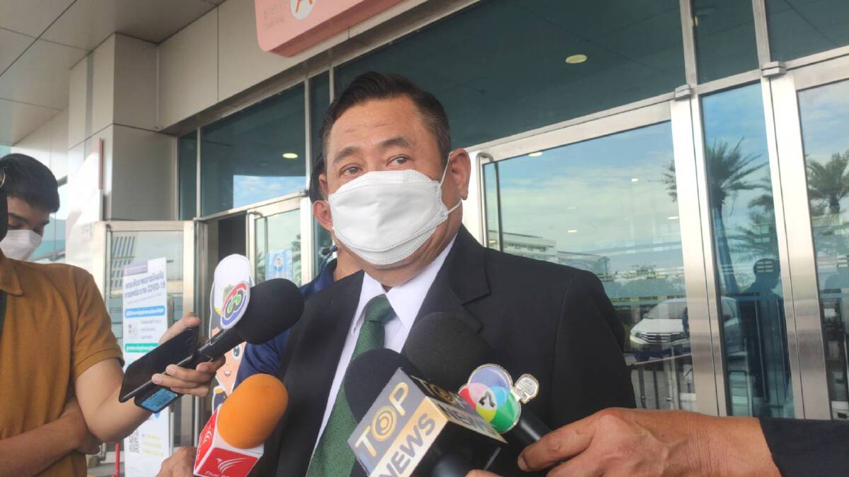 นายณฐพร โตประยูร​ อดีตที่ปรึกษาผู้ตรวจการแผ่นดิน