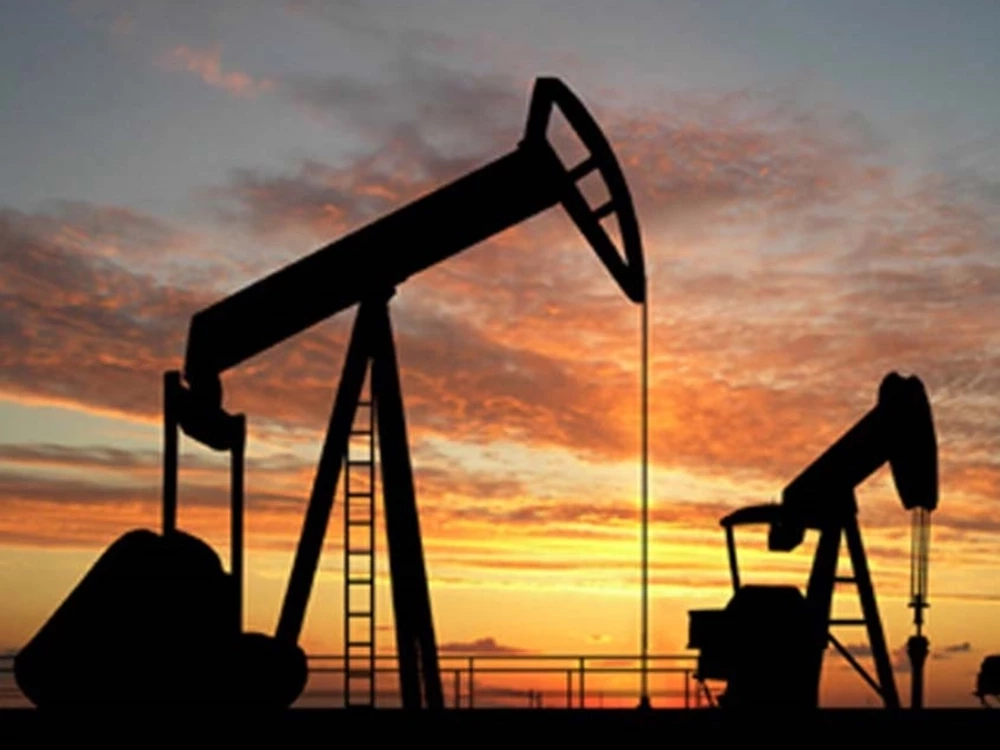 ก.พลังงานเผย 3 ปัจจัยราคาน้ำมันไทย ไม่ปรับลงตามน้ำมันโลก