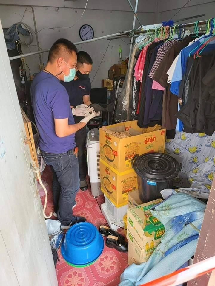 น้องชายคลั่งชักปืนยิงพี่ชายดับ ก่อนยิงตัวตายตาม 