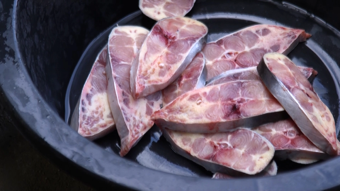 ขาย ‘ปลาเกลือแดดเดียว‘ โกยเดือนละ 5 แสน!