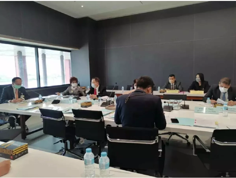 กมธ.ศาสนาฯ เดินหน้าเอาผิด "นัท นิสามณี" ปมแต่งคัฟเวอร์พระพุทธเจ้า