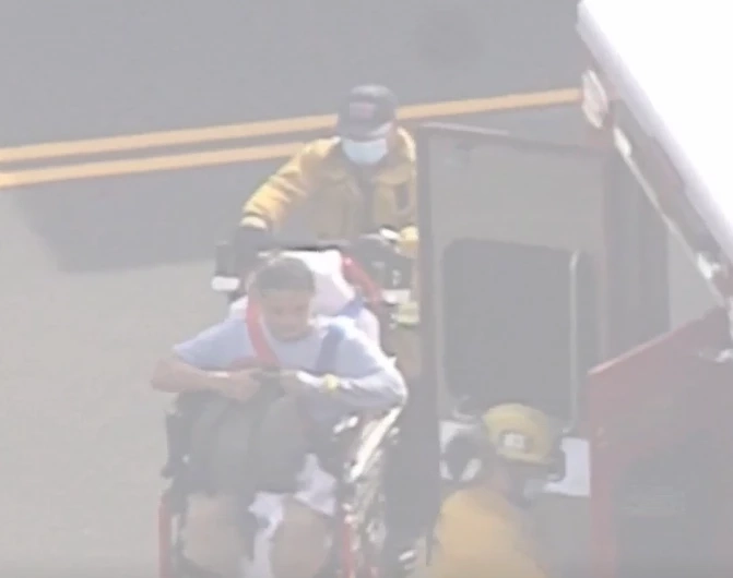 "ฮาร์ท" เล่านาทีชีวิตรถเก๋งพุ่งชนในร้านอาหารที่สหรัฐ