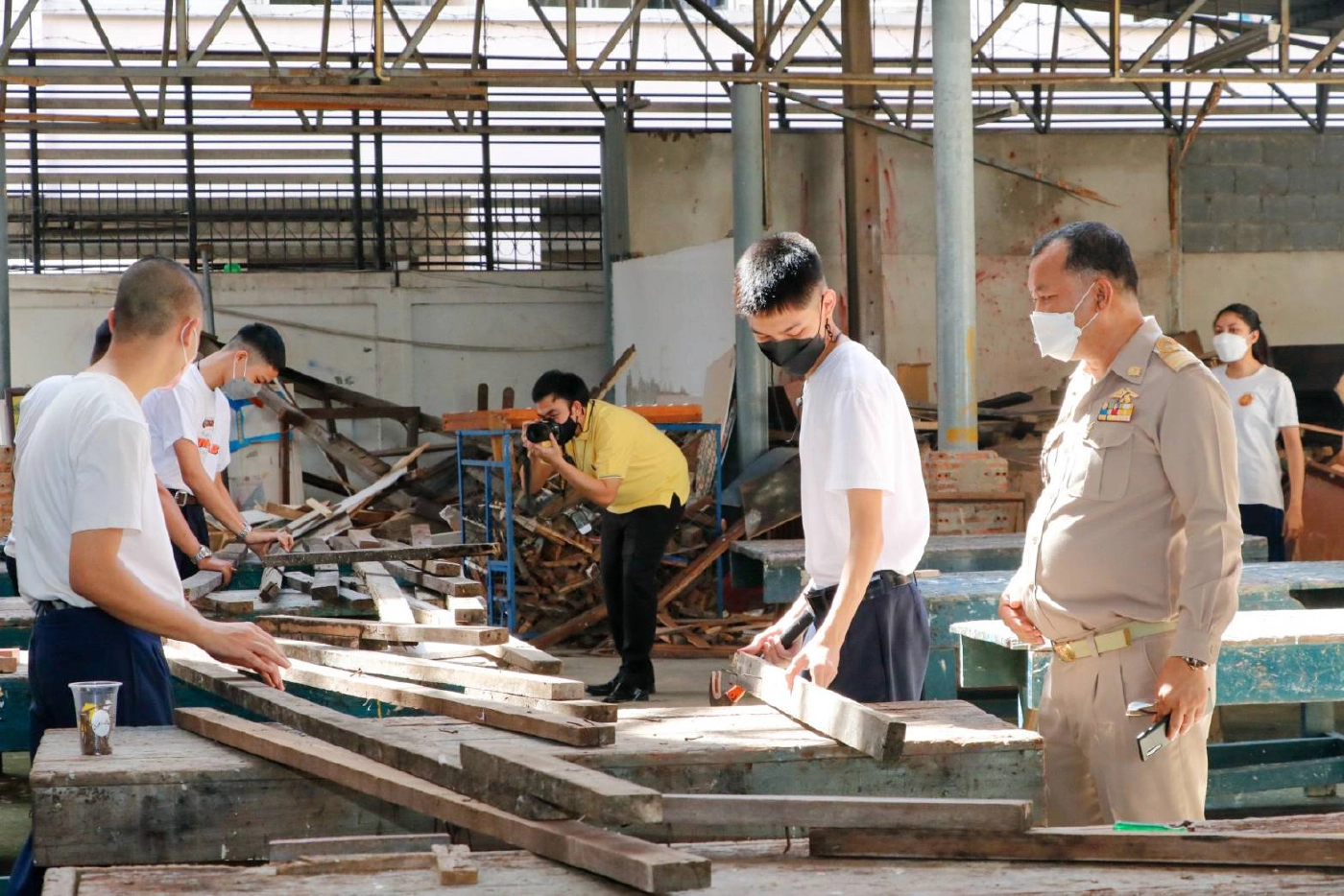 บรรยากาศการเปิดเทอมวันแรกของวิทยาลัยเทคนิคมีนบุรี